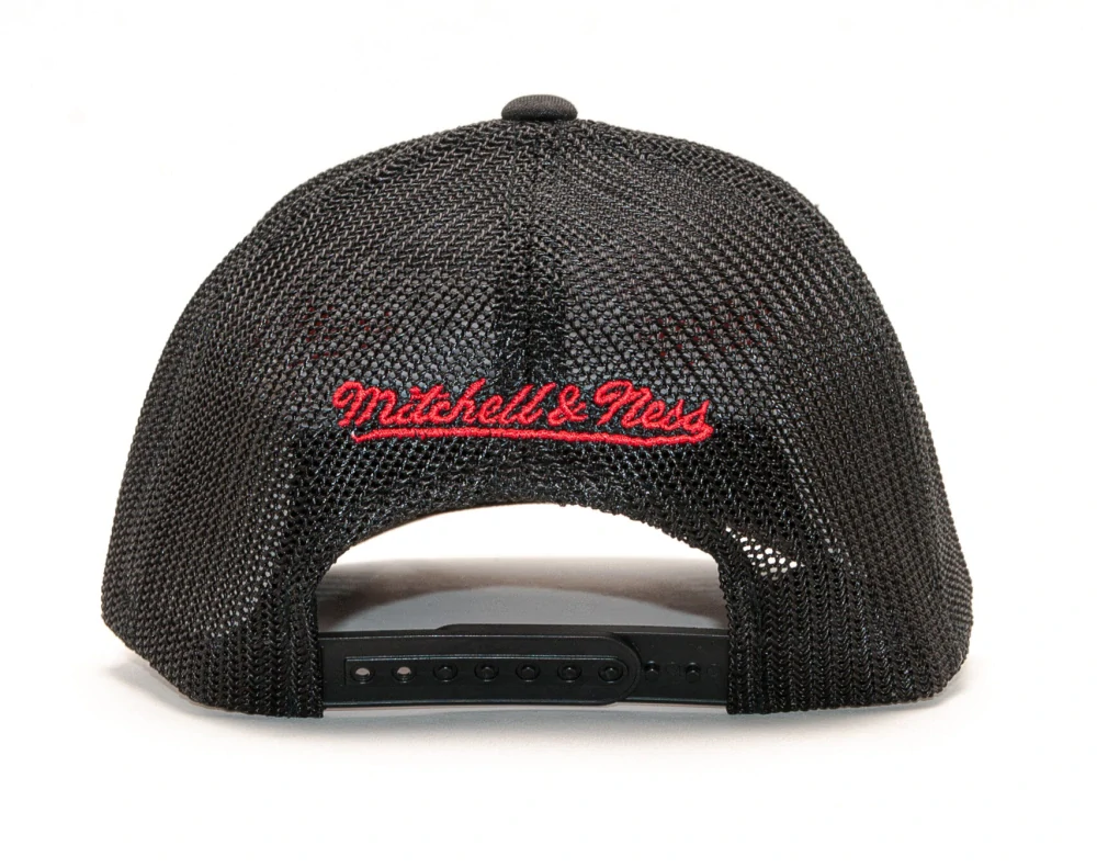 Kšiltovka Mitchell & Ness Chicago Bulls INTL292 Vintage Jersey Snapback 110