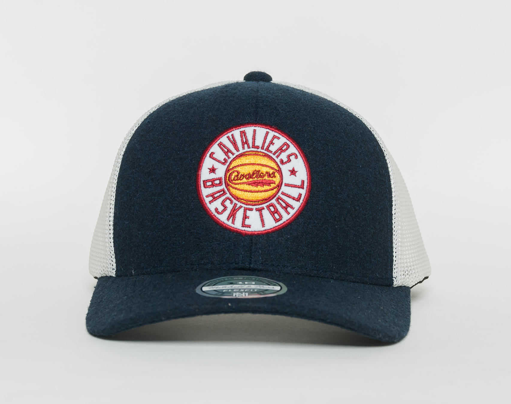 Kšiltovka Mitchell & Ness Patch 110 SB Cleveland Cavaliers Navy/White Snapback