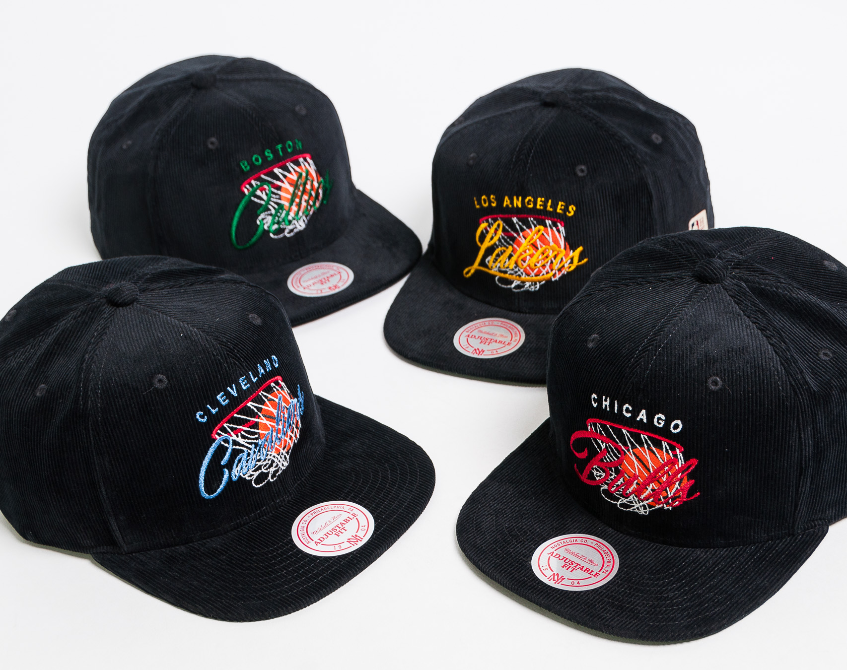 Kšiltovka Mitchell & Ness Cleveland Cavaliers Hardwood Classic All Net Black Snapback
