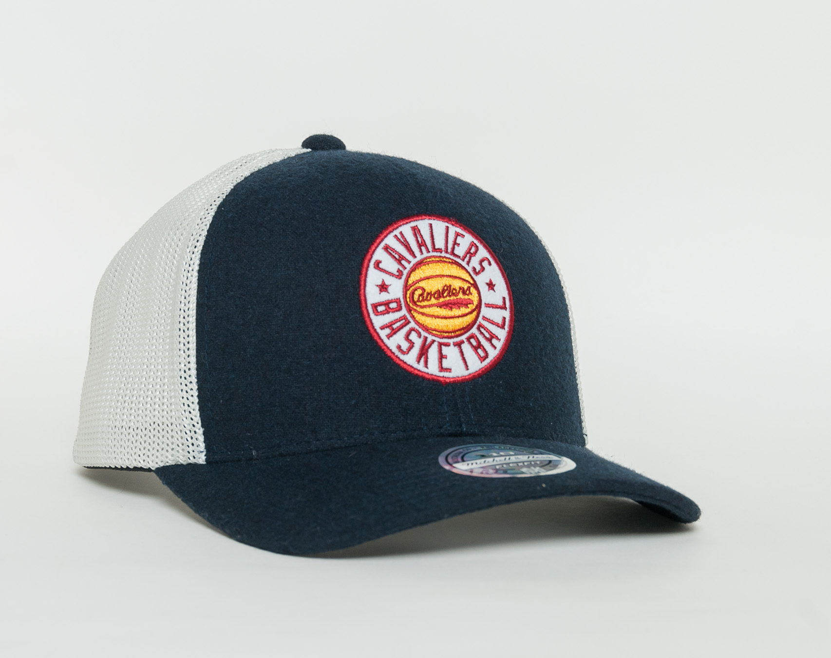 Kšiltovka Mitchell & Ness Patch 110 SB Cleveland Cavaliers Navy/White Snapback